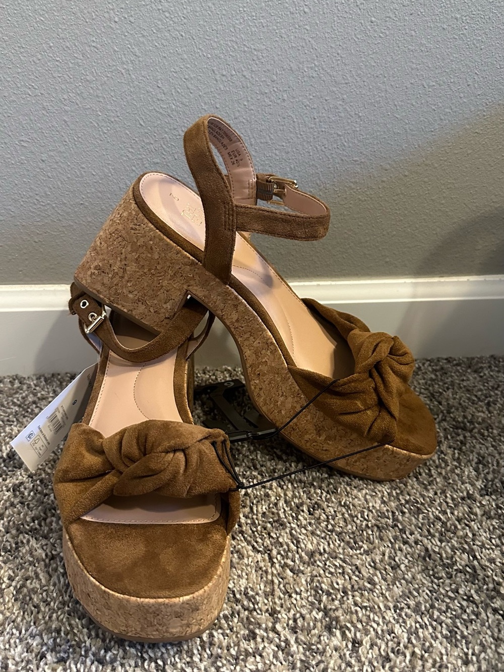 Time and Tru Brown Knotted Cork Platform Heels